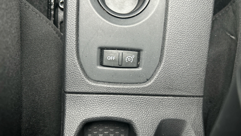 Dacia Duster 1.6 SCe Essential 5dr Petrol Estate